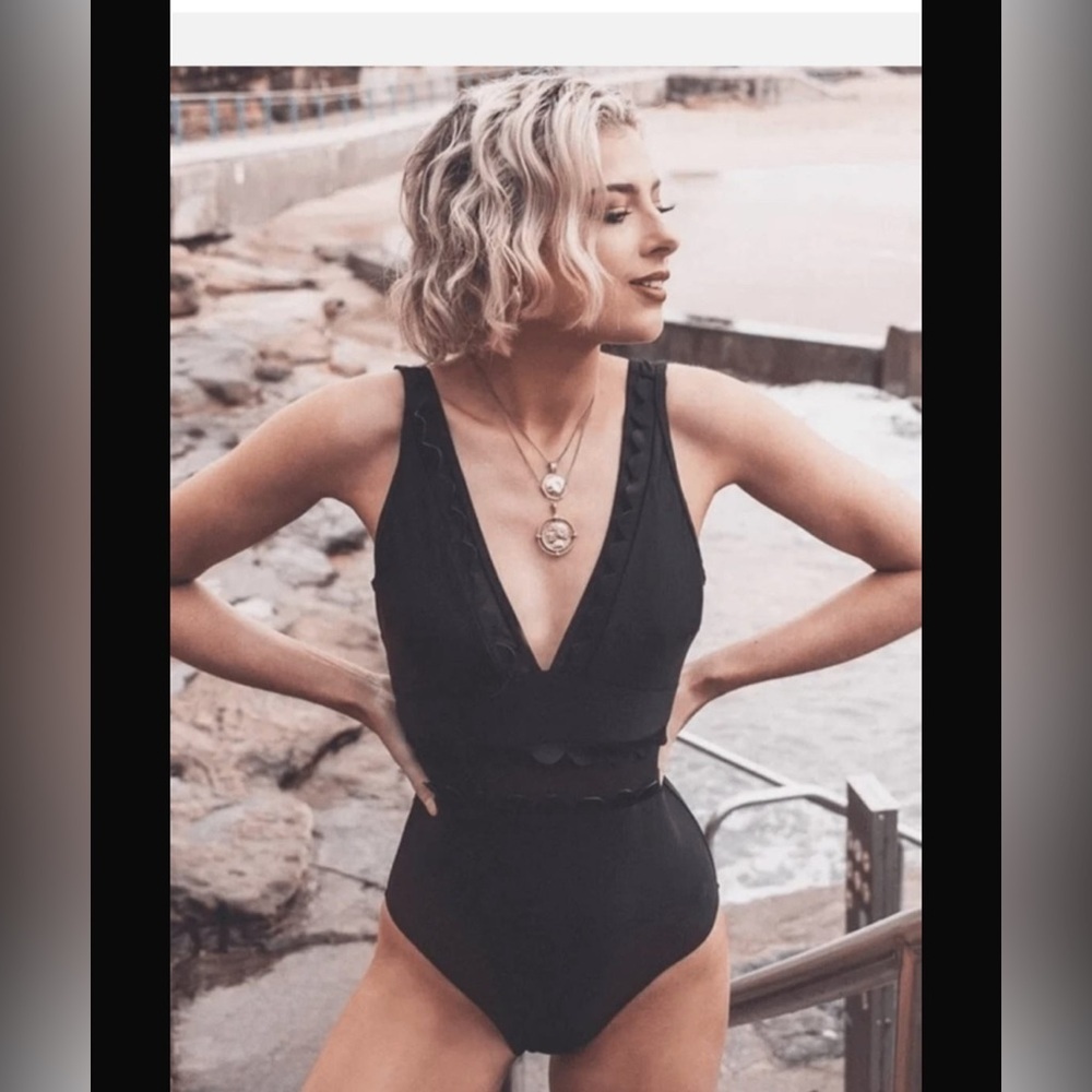 Cupshe Swimsuit NWT